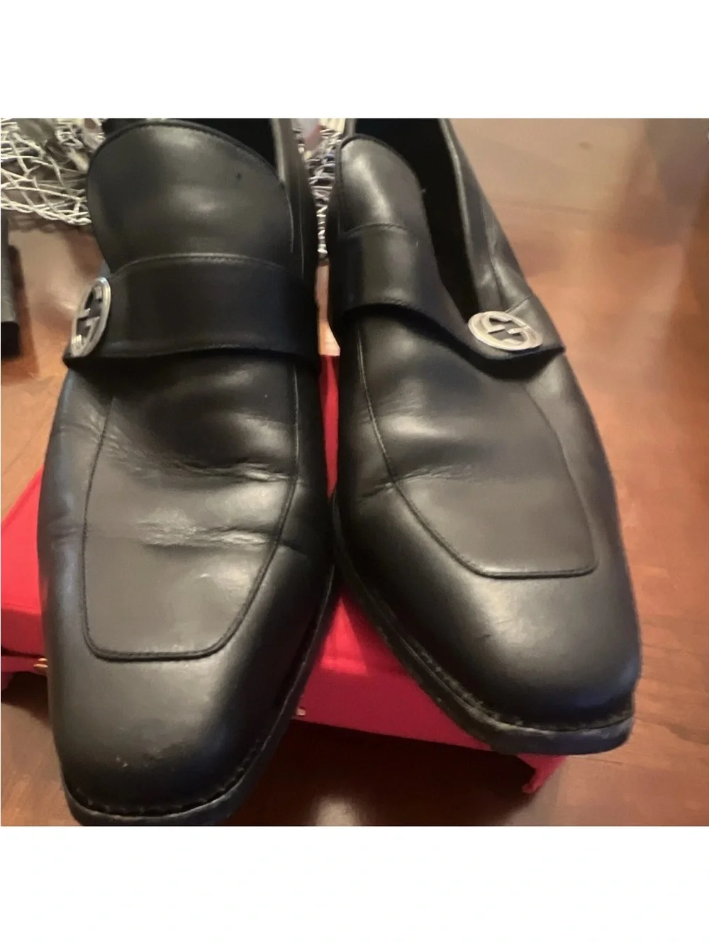 Gucci classic black